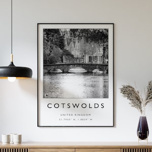 Cotswolds Travel Print, Cotswolds Engeland Travel Poster, UK Travel Print, Travel Art, Travel Poster, Zwart-wit, Cadeau, A2/A3/A4