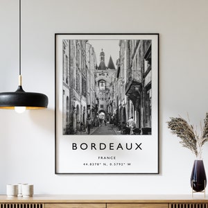 Bordeaux Poster, Bordeaux Travel Print, France Travel Poster, Travel Decor, Minimalist Travel Poster, Travel Gift, A1/A2/A3/A4
