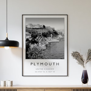 Stampa di viaggio di Plymouth, poster di viaggio di Plymouth, stampa di viaggio sulla costa inglese, arte di viaggio, poster di viaggio, bianco e nero, regalo, formato A2/A3/A4