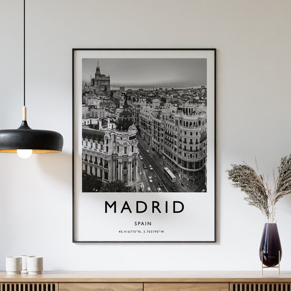 Impression de voyage à Madrid, affiche de voyage à Madrid, impression d'Espagne, art du voyage, décoration de voyage, noir et blanc, impression photo