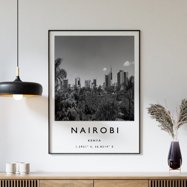 Impression de voyage à Nairobi, affiche de voyage à Nairobi au Kenya, impression de voyage en Afrique, art du voyage, affiche de voyage, noir et blanc, cadeau, A2/A3/A3