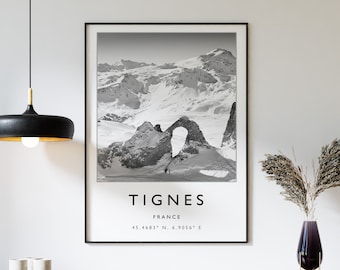 Skiing Travel Poster, Tignes France Ski Print, France Travel Print, Skiing Art, Skiing Print, Winter Sport Art, Ski Gift, A1/A2/A3/A4