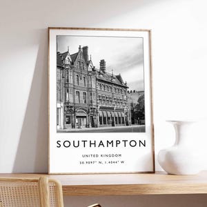 Southampton Poster, UK Poster, Southampton Wall Art, Southampton Print, Southampton Decor, Southampton Gift, Southampton Artwork
