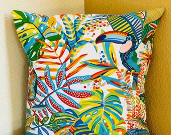 OUTLET Tropical Toucan Cushion Cover