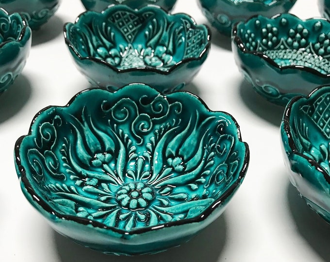 6x Handmade Ceramic Small Bowls Set Chip Dipping Pottery Decorative Key Ring Dish Decorative Ceramic Gift | 3.2” - 8 cm