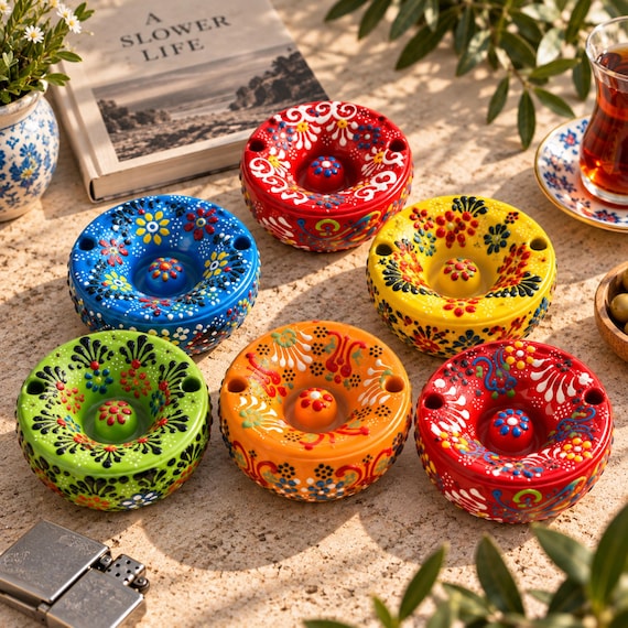 Handgefertigter Keramikaschenbecher mit Deckel | Farbenfrohe türkische Keramik