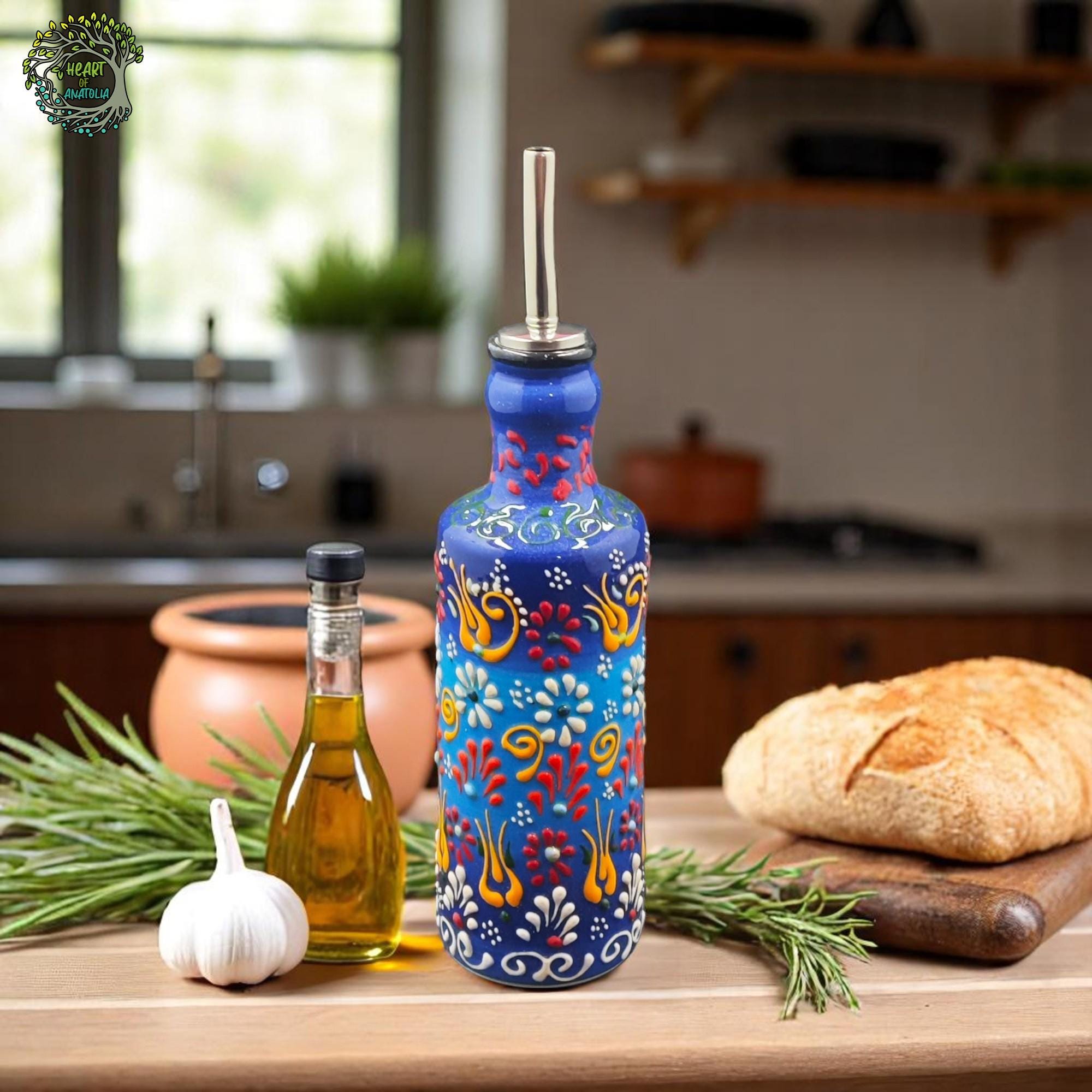 手作りの陶器製オリーブオイルディスペンサー | トルコ風の花柄オイル