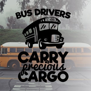 Buschauffeurs vervoeren kostbare lading svg, Buschauffeurs Carry Precious Cargo SVG, Driver Cut File - School Bus SVG bestand voor Silhouet, Cameo, svg