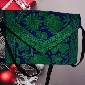 Handmade Embroidered Women&#39;s Bag - 10x7 Inches