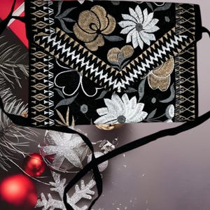 Handmade Embroidered Women&#39;s Bag - 10x7 Inches