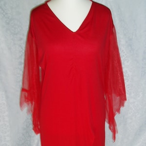 Red Witches Fancy Dress. Halloween Costume. Size 12/14 UK.