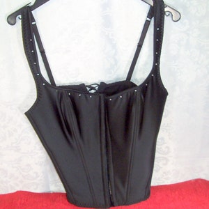 Black Basque. Size 12 UK. Size 8 USA. Hook and Eye Front Fastening. Ladies Corset.