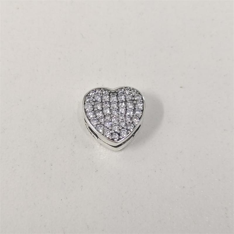 Pandora pave heart earrings deals