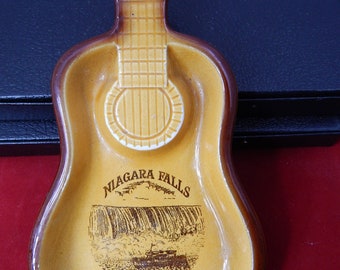 Niagra Falls Souvenir Guitar Ashtray