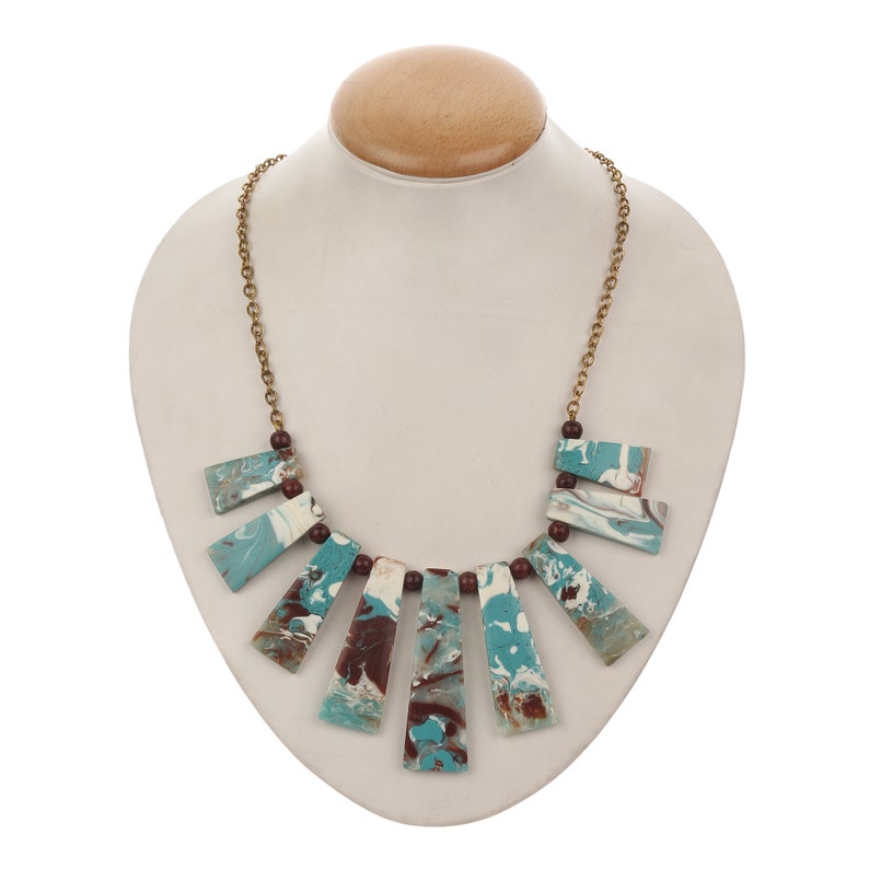 MENTHOME Vintage Designer Printed Colorful Resin Handmade Necklace with Golden Chain for Girls and Women Vintage Color Necklace