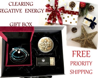 Yoga Lover Gift Box: Gemstone Bracelet, Soy Candle, Sage Smudge Kit