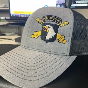 101st Screaming Eagle Divarty  Field Artillery Regiment Embroidered Hat
