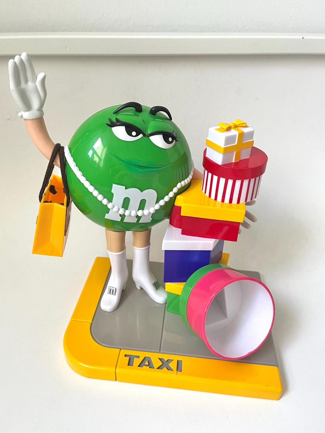 M&M's GREEN SHOPPER DISPENSER 本体 il_1080xN.7445638461_r46y.jpg
