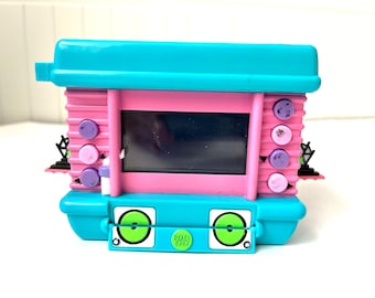Gra elektroniczna Pixel Chix Pink & Blue Jammin Hamster House w