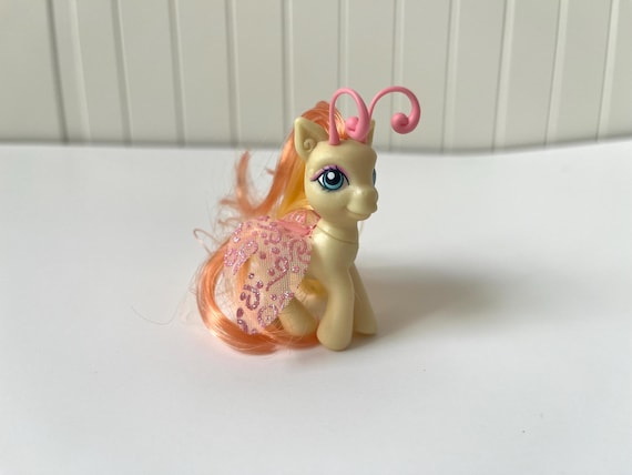 MLP My Little Pony G3 Zipzee Brushable Breezie Wings 2005 My