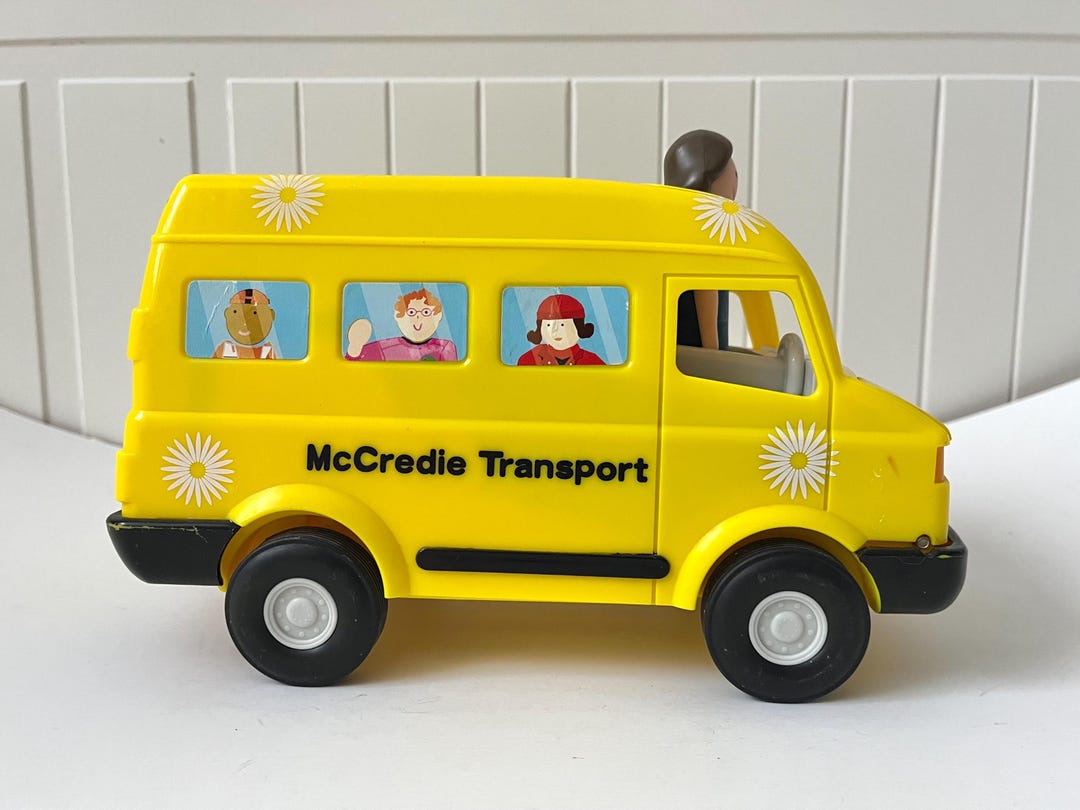 Vintage Balamory Bus Edie Mccredie Transport Motorised School Bus 2002 