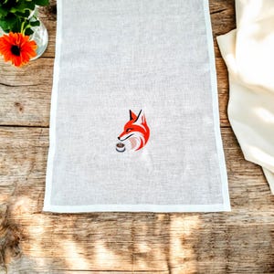 Coffee Fox tafelsjaal op maat geborduurd/linnen stonewashed tafelloper/dressoir Bestfriend New Home cadeau/ Forestcore outdoor hosting
