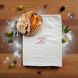 Personalized Linen Bread Bag: Custom Embroidered Initial, Zero Waste Storage, Artisan kitchen Gift