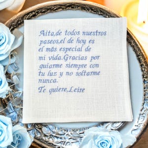 Pañuelo de boda bordado personalizado. Regalo para el padre de la novia. Pañuelo personalizado. Regalo para el novio de la novia el día de la boda. Regalos para la hermana mayor.