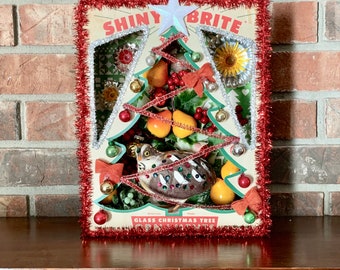 Vintage Christmas Shadow Box: Partridge in a Pear Tree Diorama