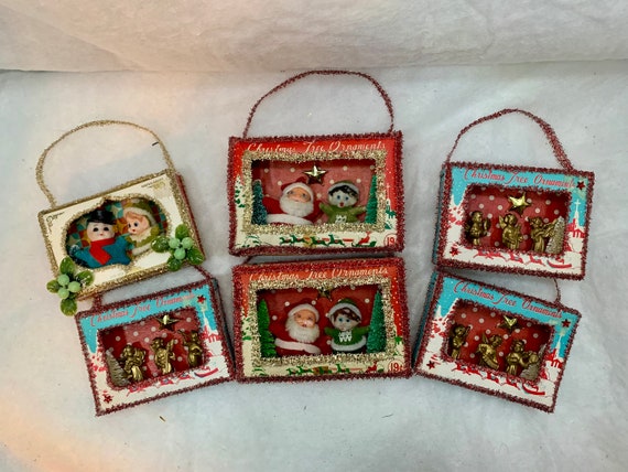 Vintage Shiny Brite Christmas Diorama Ornament: Kitsch Shadowbox Decor