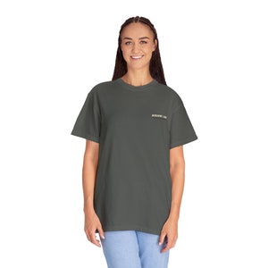 Banff National Park T-Shirt, Moraine Lake T shirt, Comfort Colors T-shirt, Hiking Shirt, National Parks Shirt Bild 5