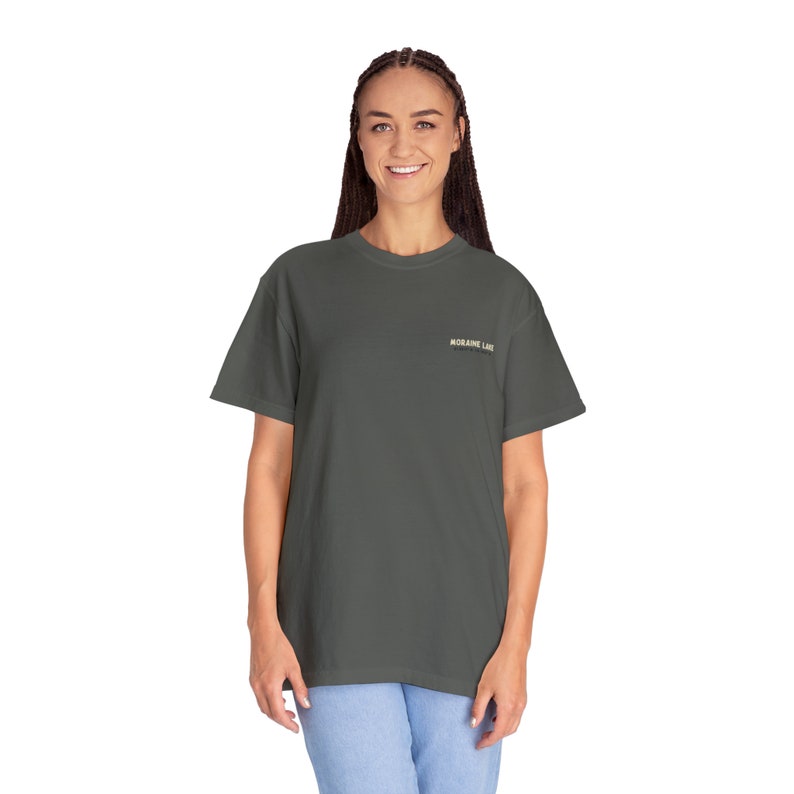 Banff National Park T-Shirt, Moraine Lake T shirt, Comfort Colors T-shirt, Hiking Shirt, National Parks Shirt Bild 5