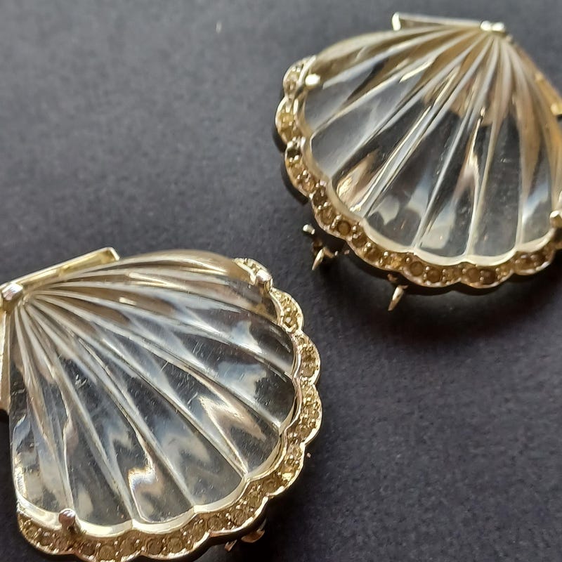 Belly Shell Trifari Jelly Belly - Etsy