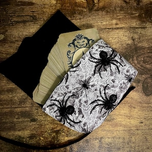 Tarot Card Pouch - Gray Spiders