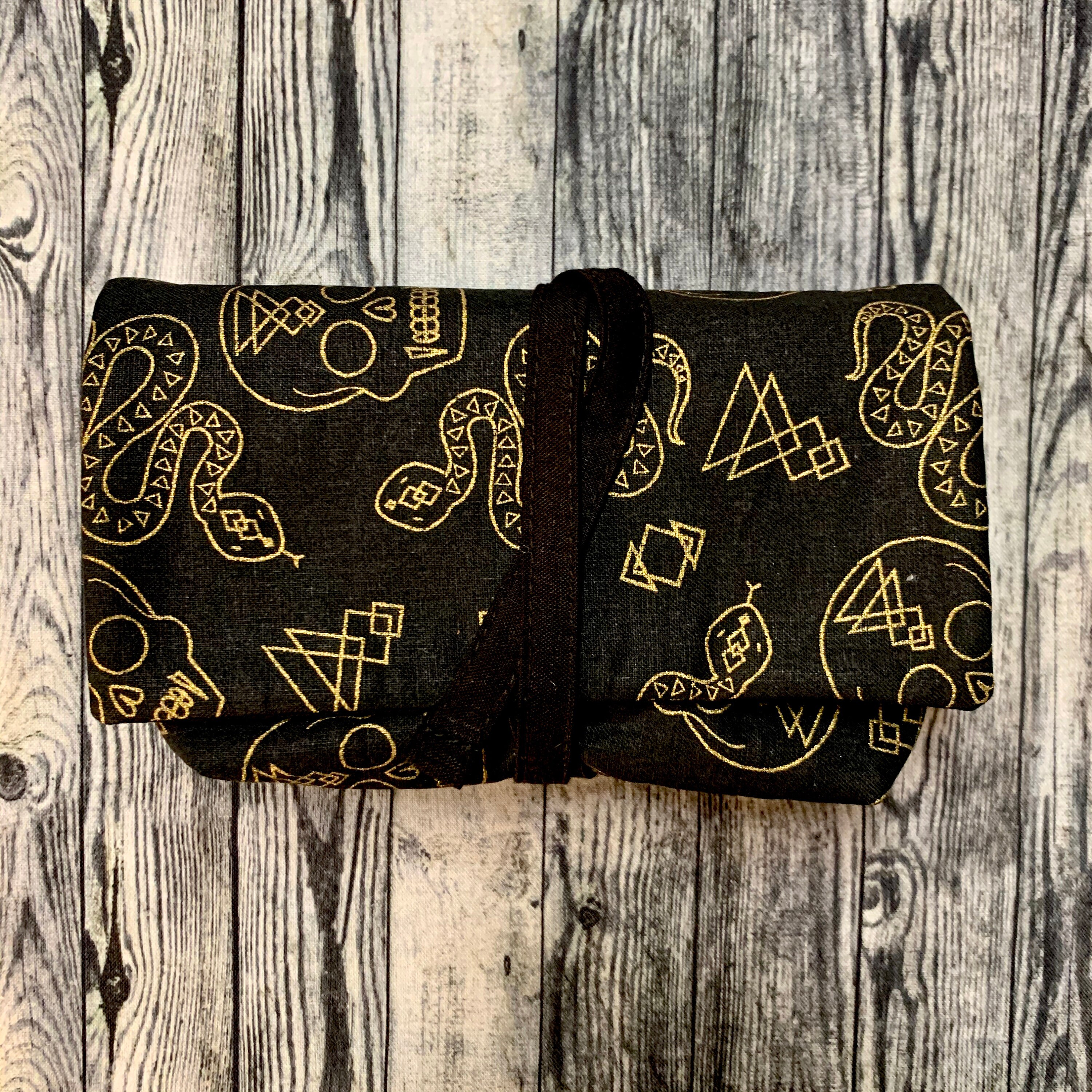Tarot Card Pouch - Black and Gold Skulls - Etsy