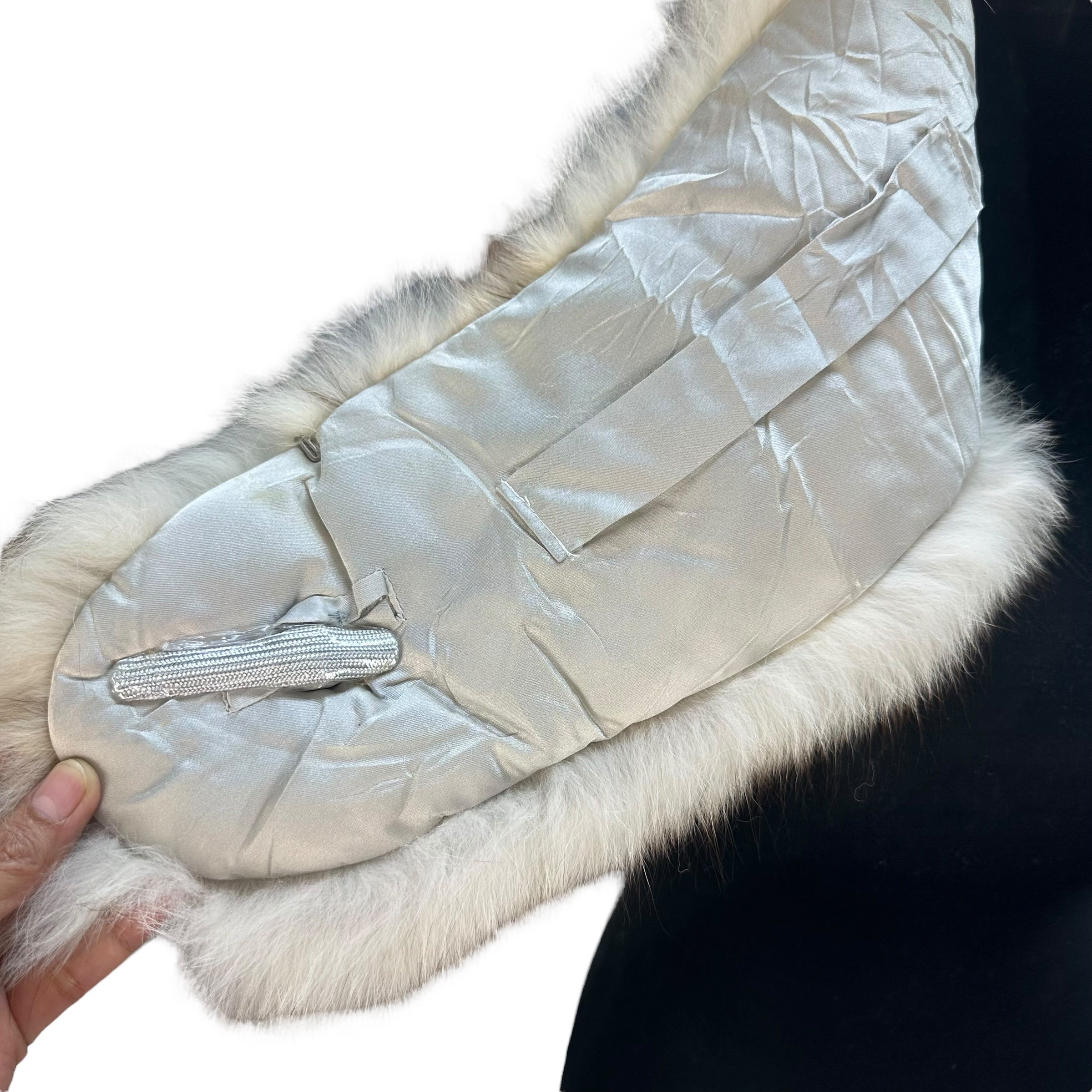 Vintage SAGA FOX Fur Trim Besatz Garniture Shawl Muffler