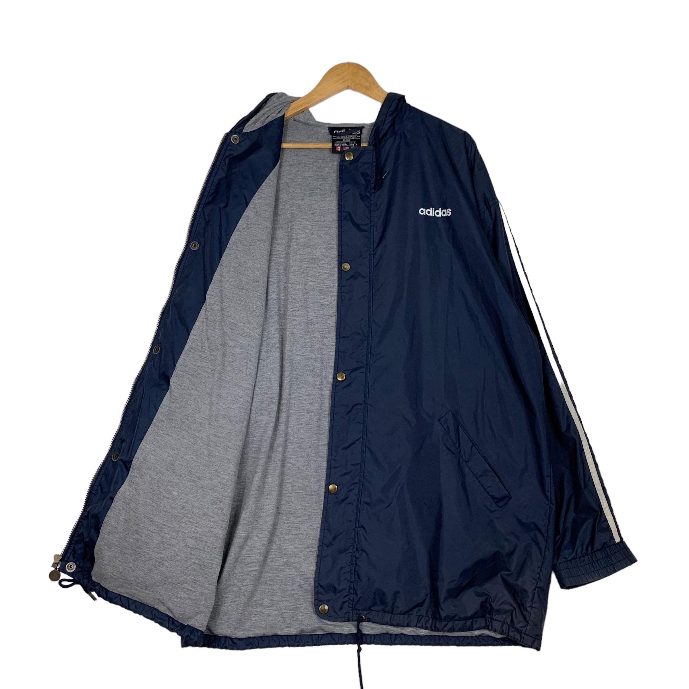 Vintage 90's ADIDAS Embroidery Logo Windbreaker Jacket Size Vintage 90's ADIDAS Embroidery Logo Windbreaker Jacket Size