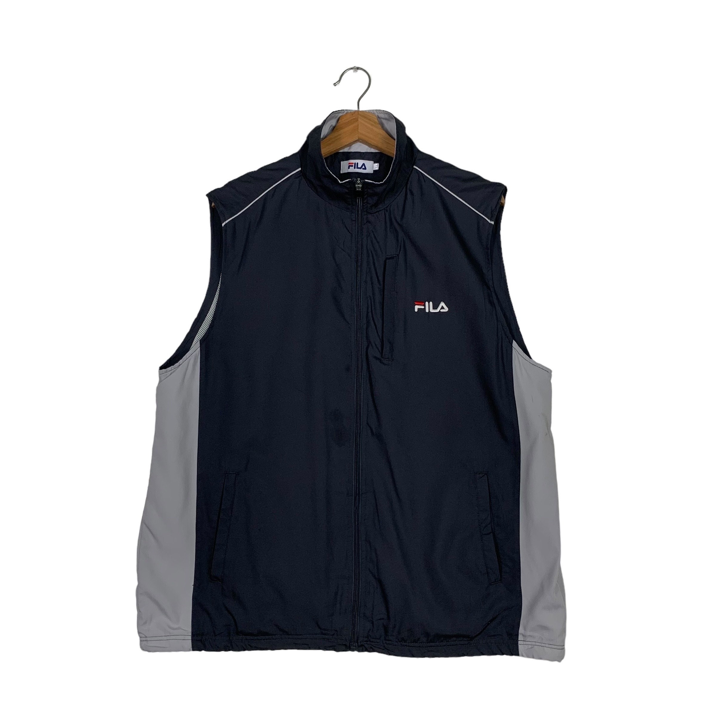 FILA Embroidery Big Logo Light Vest Size LL Sportswear