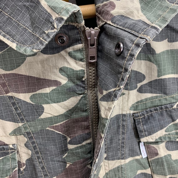 Vintage Carhartt Camo Chore Jacket Size XL Work J… - image 4