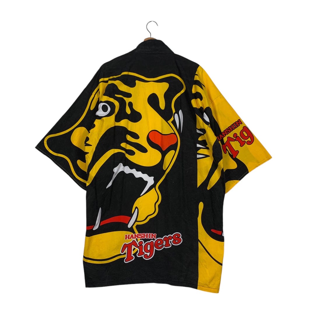 Vintage HANSHIN TIGERS Fullprint Overprint Modern Kimono Yellow