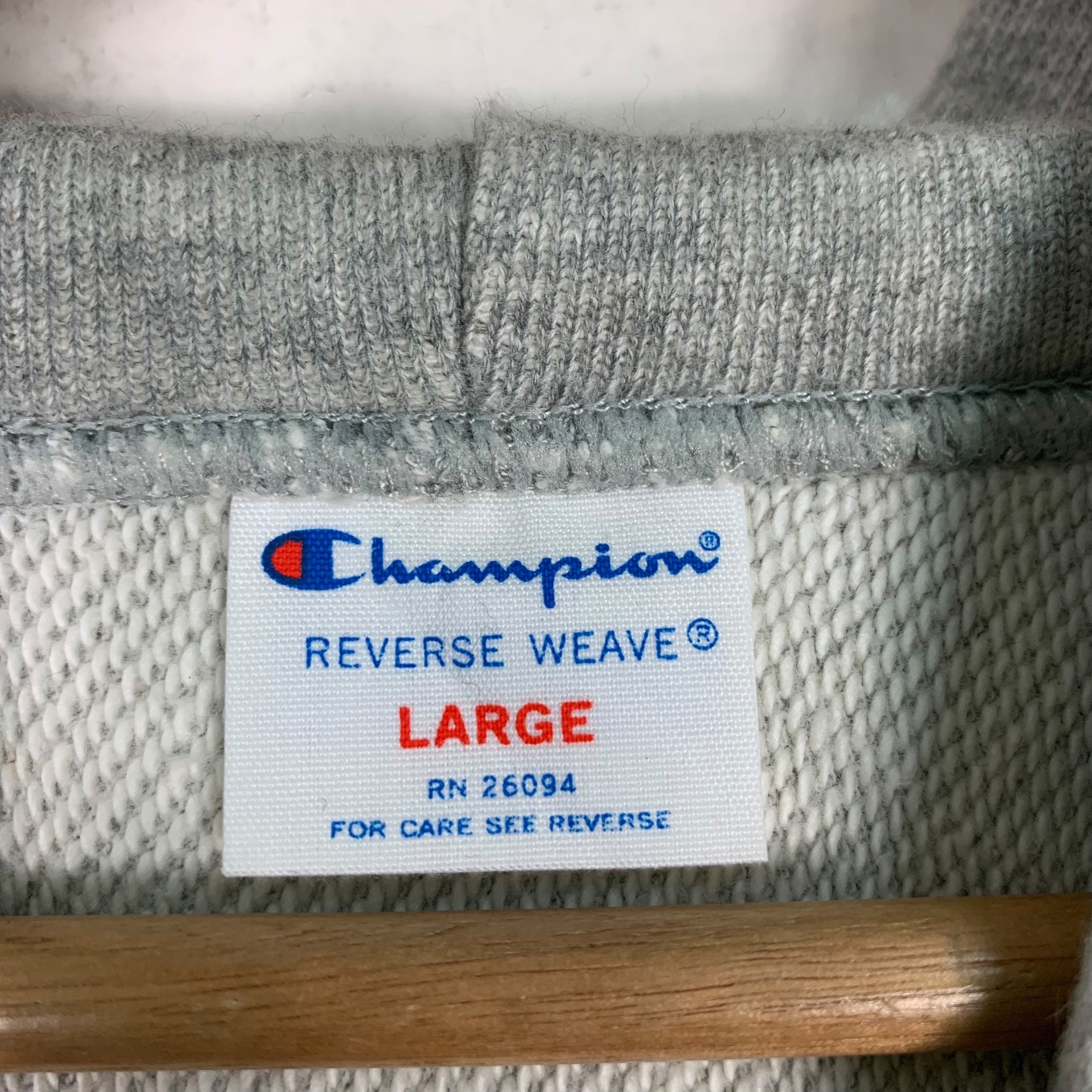 90s Champion REVERSE WEAVE グレー Vintage 90s Champion Reverse Weave Gray w Red Stripe Hoodie
