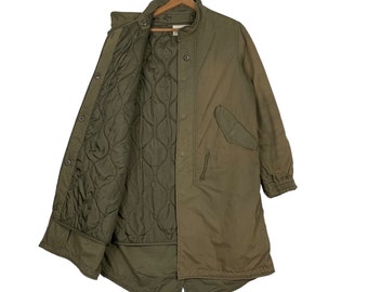 Vintage Avirex X Earth Music & Ecology Violet Label Fish Tail
