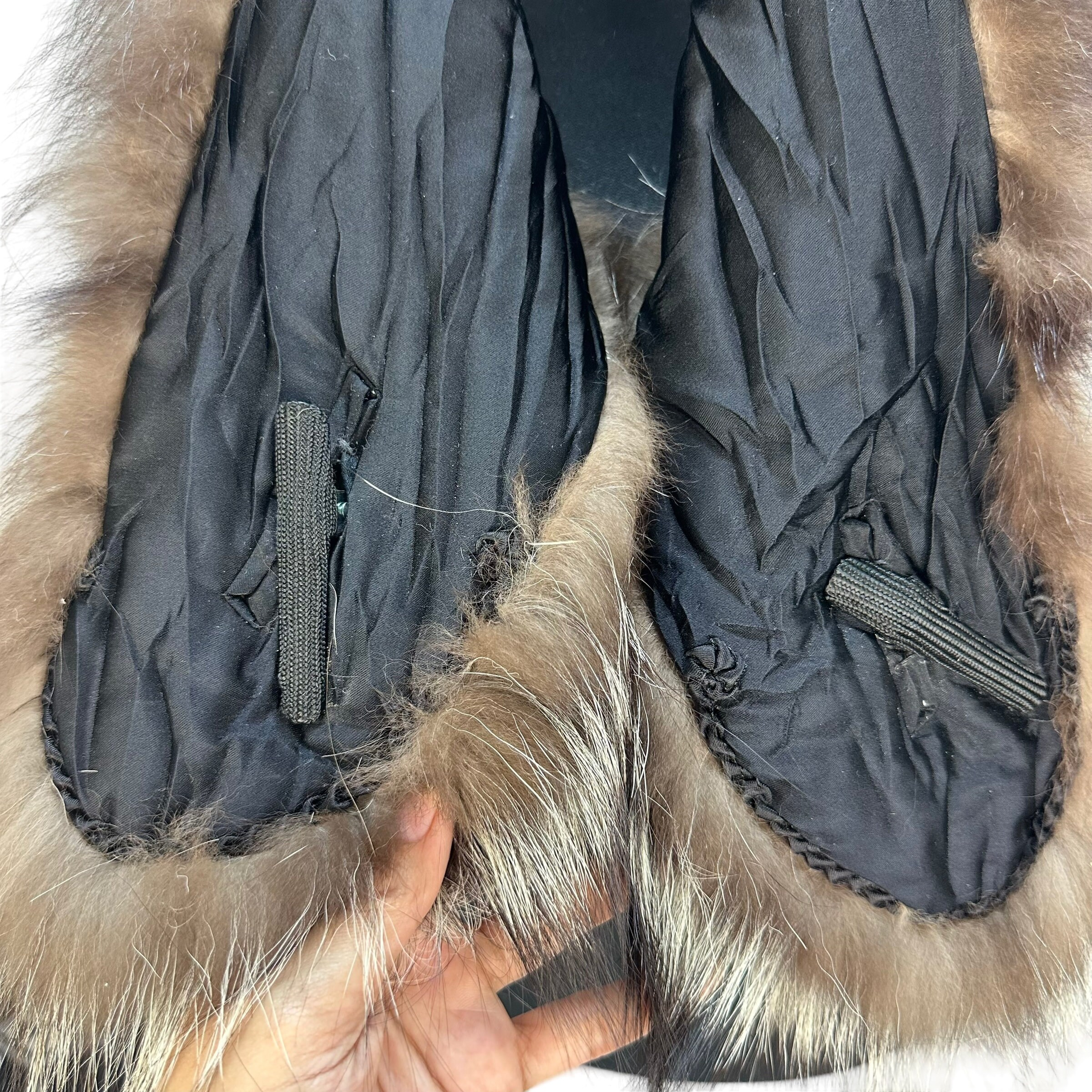Vintage SAGA FOX Fur Trim Besatz Garniture Shawl Muffler Vintage SAGA FOX Fur Trim Besatz Garniture Shawl Muffler