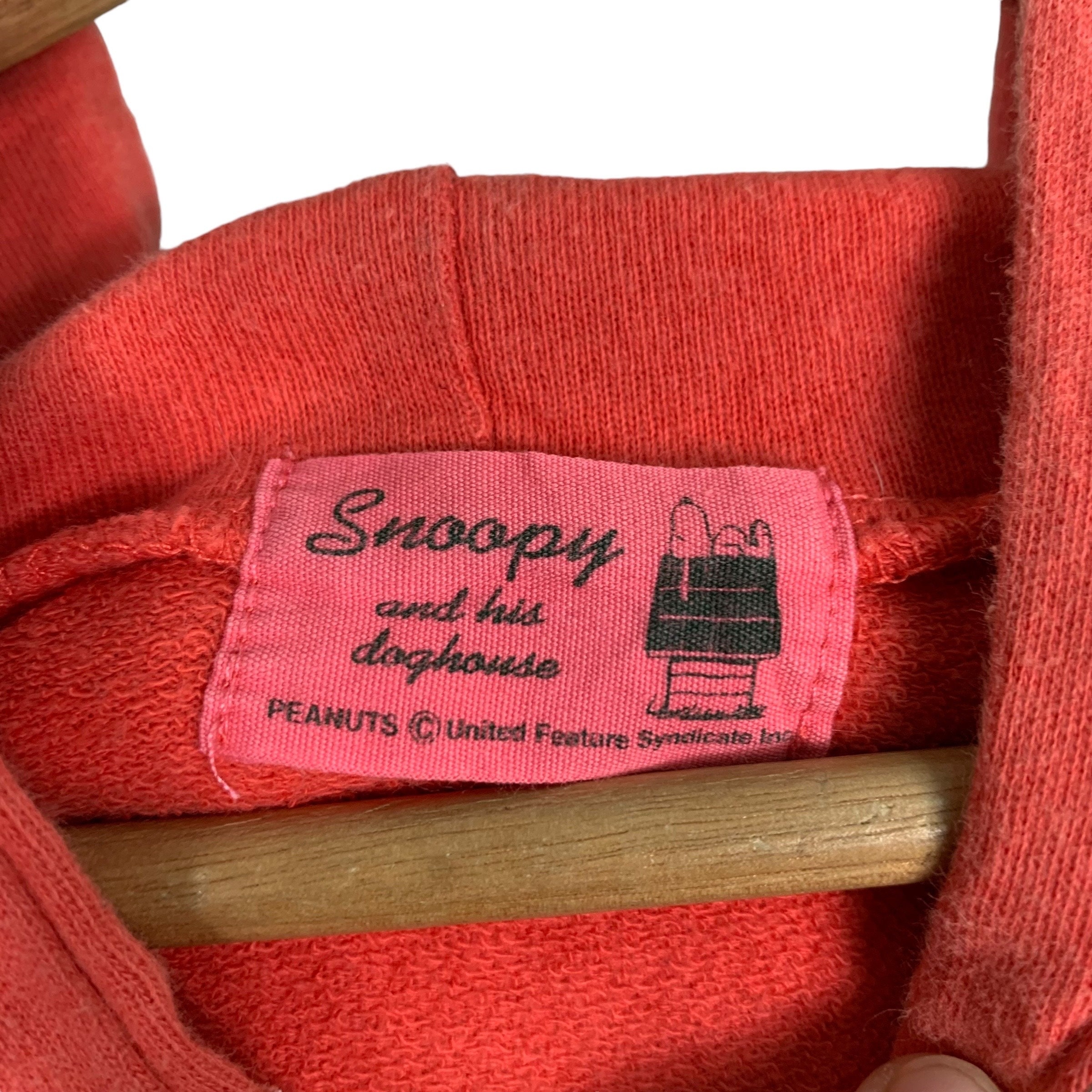 Vintage Peanuts SNOOPY Big Logo Pullover Red Hoodies