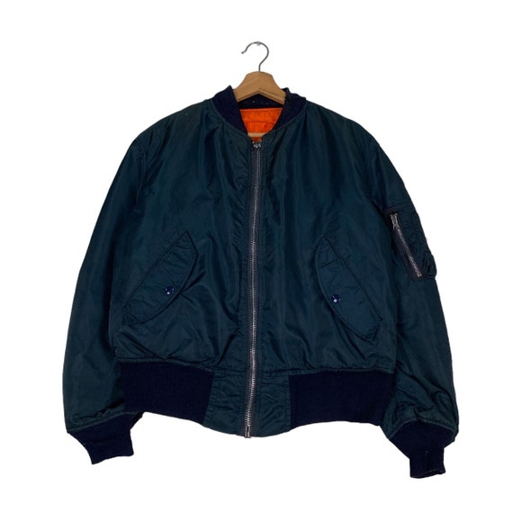 ジャケット・アウター 1968 Alpha Industies MA-1 Made in USA Vintage 1968 Alpha Industries USAF Flight MA-1 Reversible