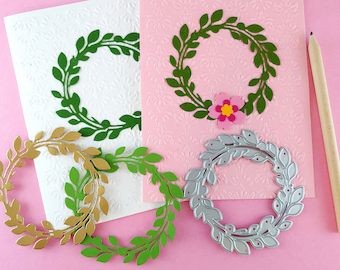 Leafy Wreath Cutting Dies - Wreath Metal Craft Dies - Christmas Wreath for Card Making - Floral Round Wreath  N13