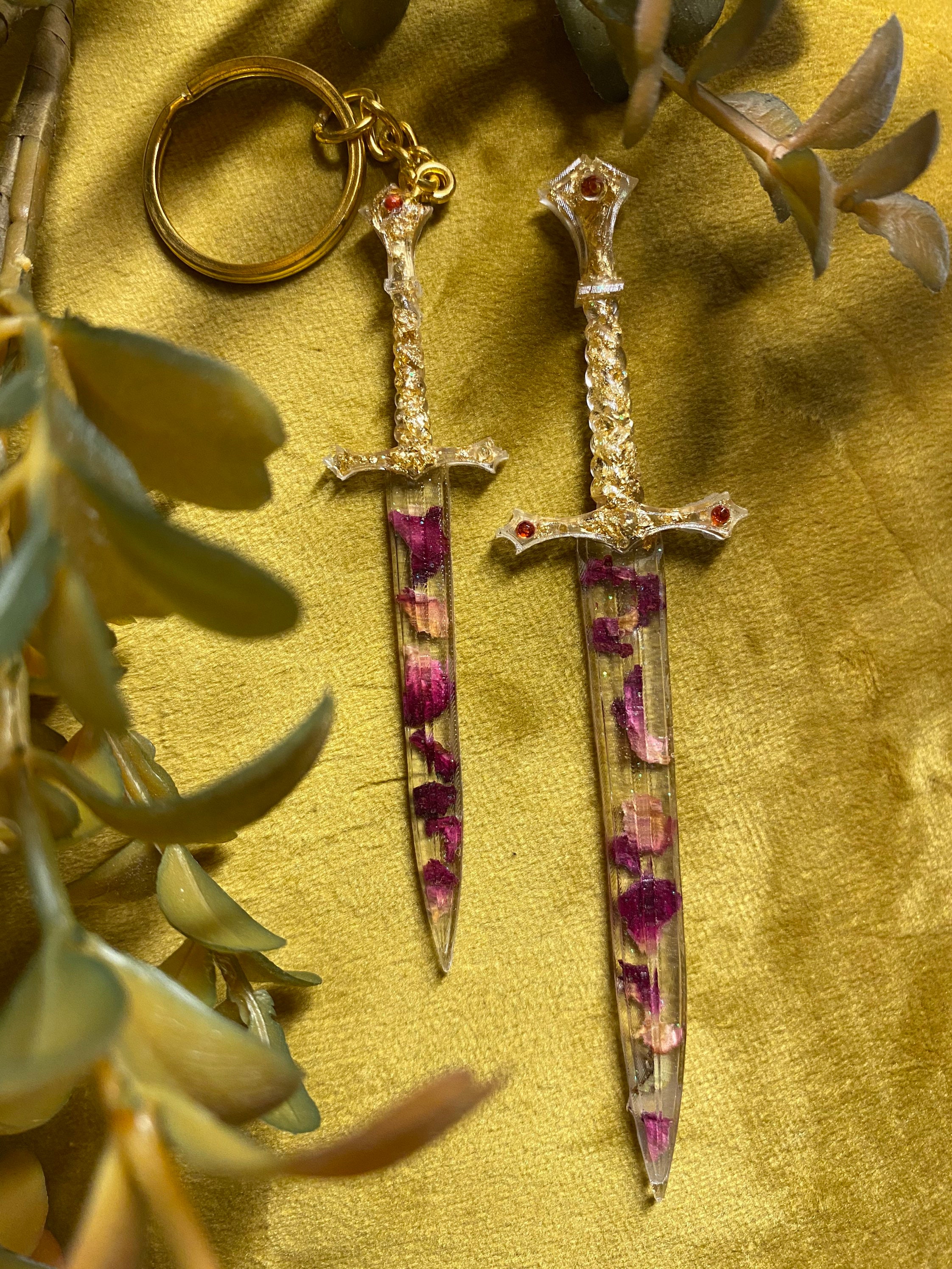 Decorative Flower Fantasy Dagger, Rose Petals, Enchanted Dagger, Rose…