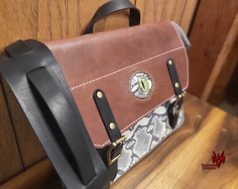 Green Snake Eye Leather Messenger Bag | Handmade | Laptop Bag | Bookbag | Postal Bag | Oil Tan Leather | Dungeons and Dragons Bag | D&D