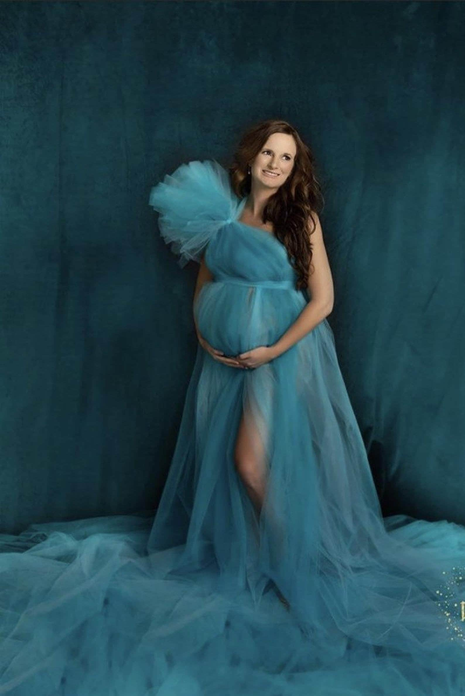 tulle maternity dress