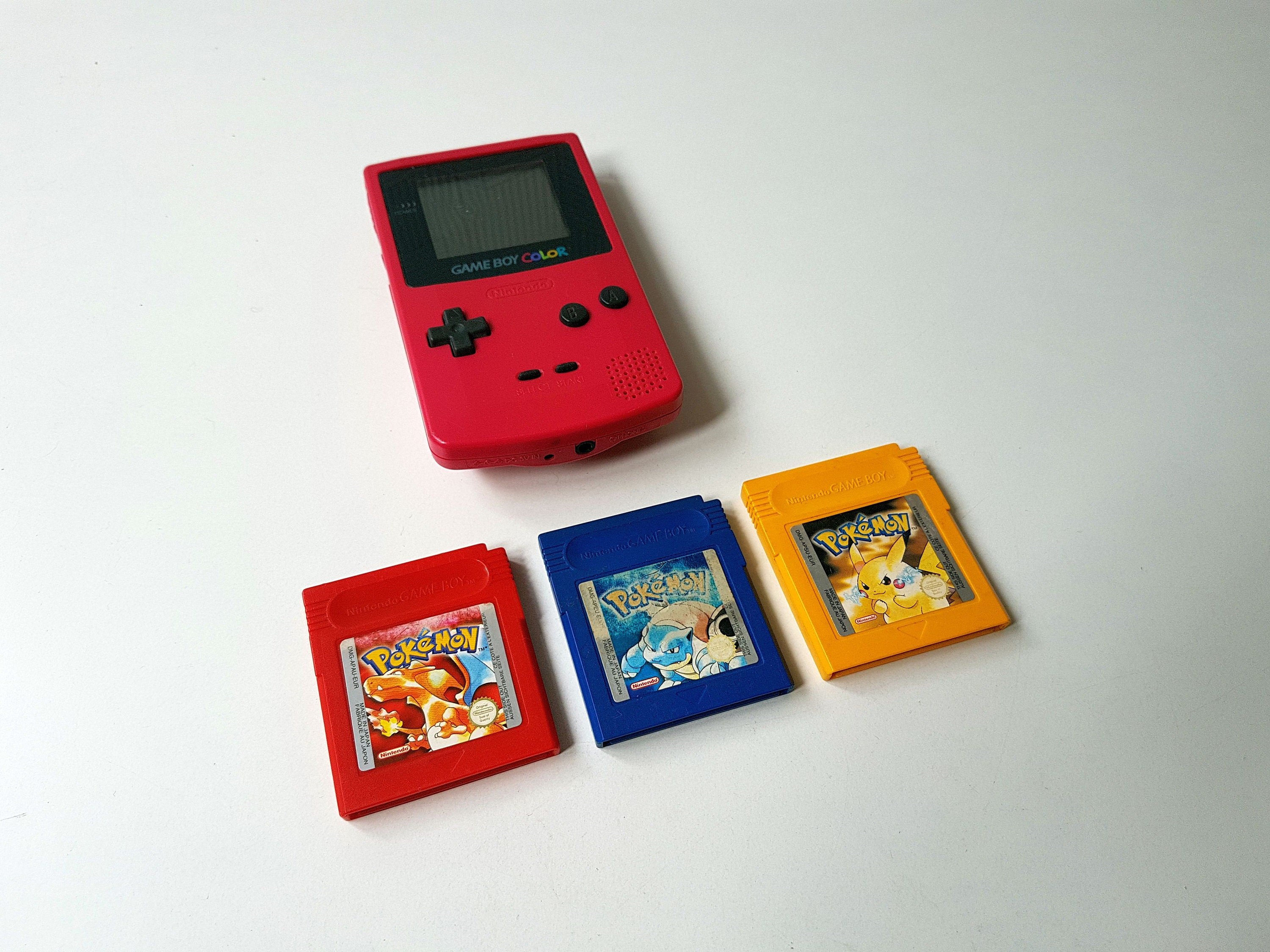 Vintage Original Nintendo Gameboy Color With 3 Pokemon Games Etsy